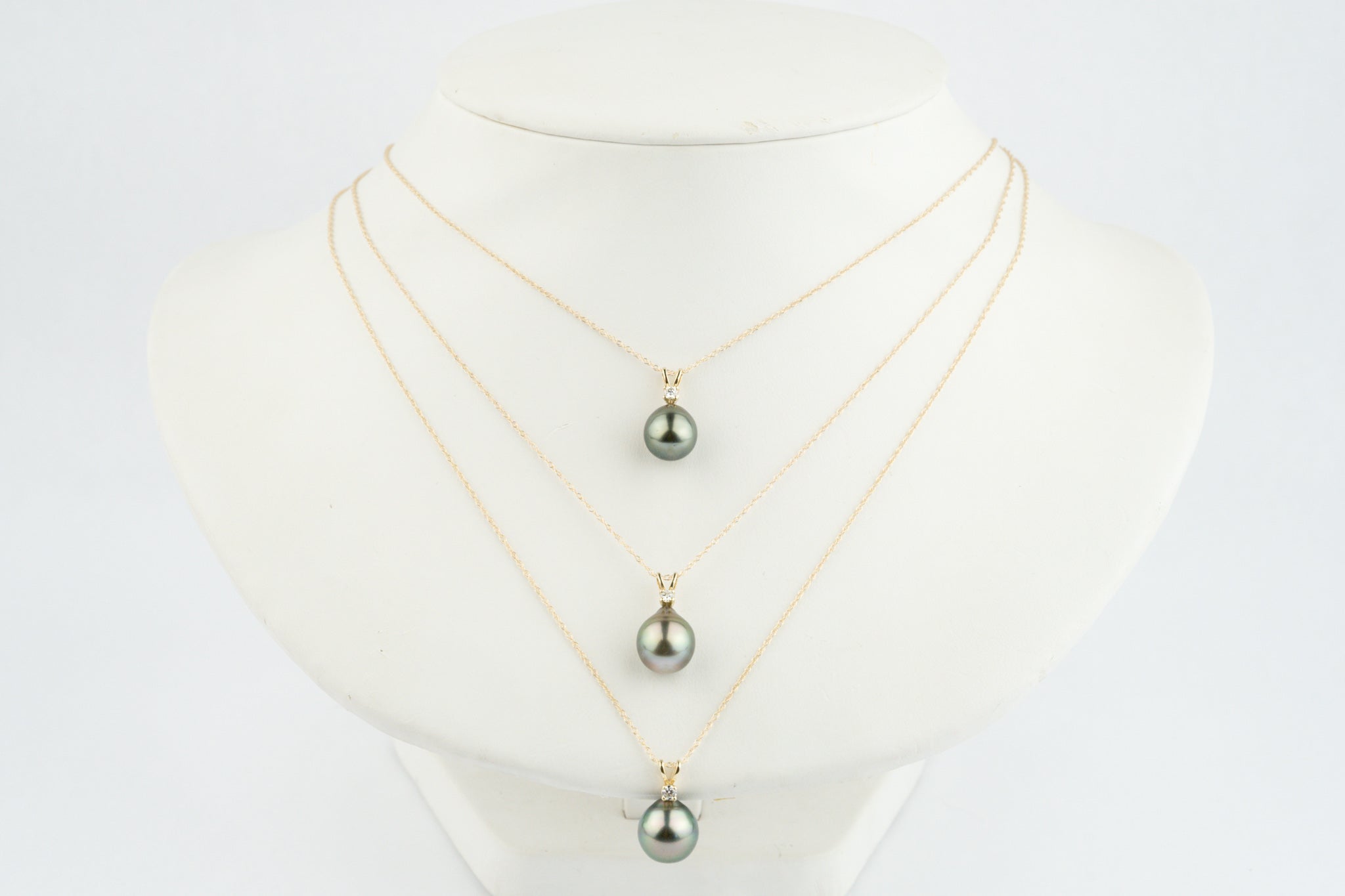 Tahitian Pearl & Diamond Pink-Green Étoile Necklace on 10K Gold