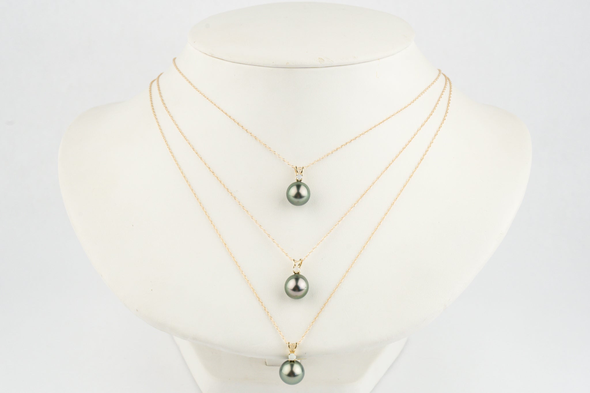Tahitian Pearl & Opal  Pink-Green Étoile Necklace on 10K Gold