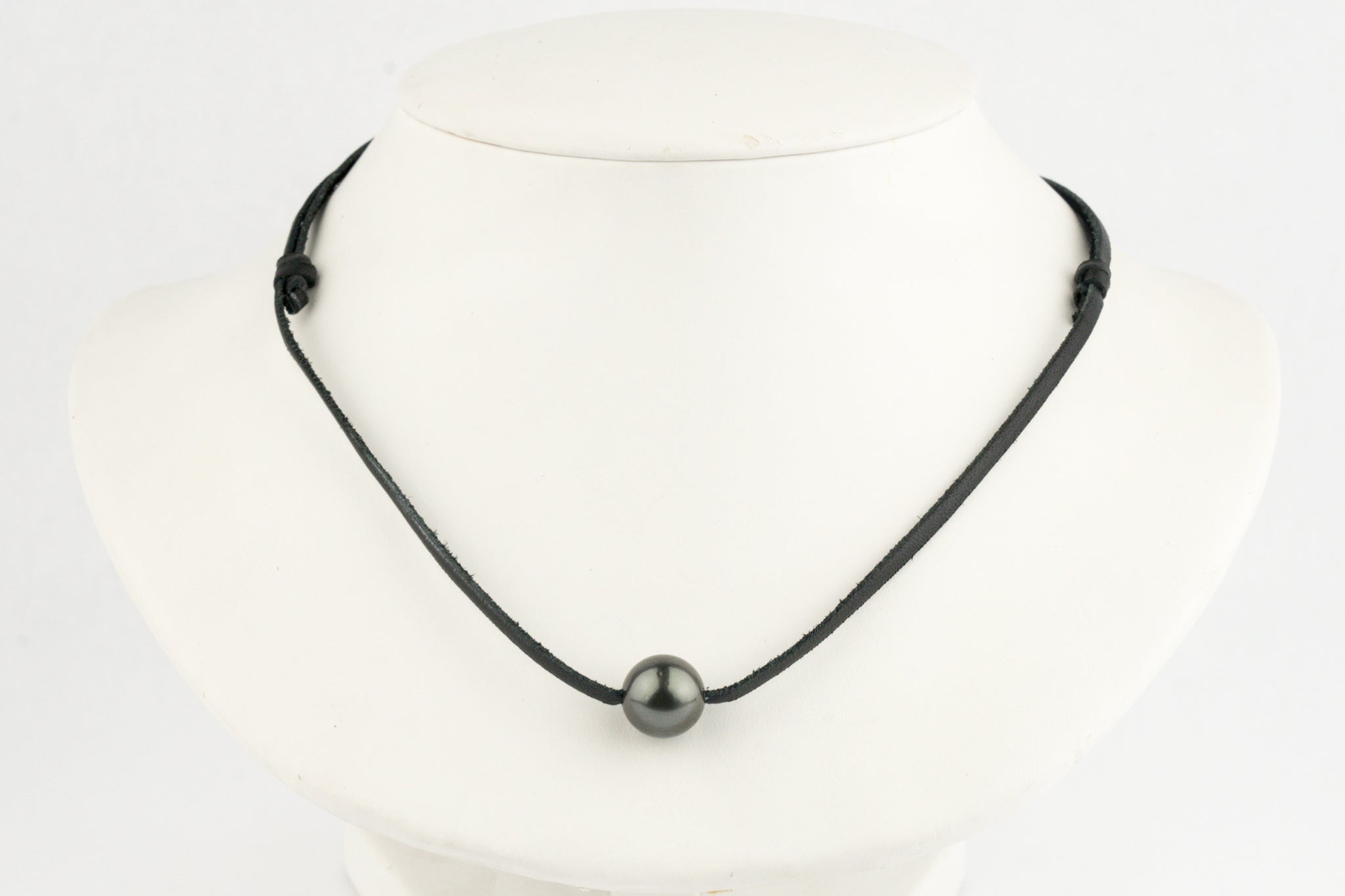Eclipse 12.3mm Super Mana Necklace
