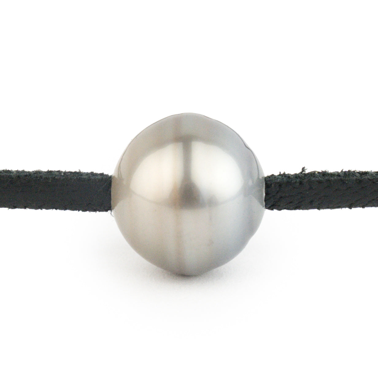Honey Blue Circled 12.1mm Super Mana Necklace