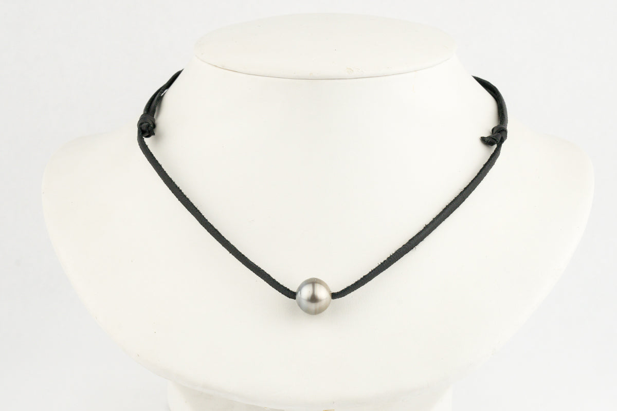 Honey Blue Circled 12.1mm Super Mana Necklace