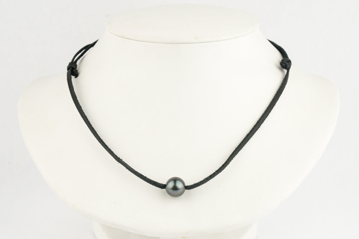 Tropical Midnight 11.3mm Super Mana Necklace