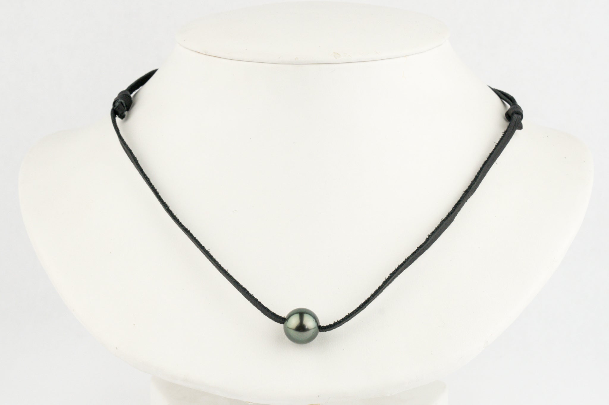 Peacock Green 11.3mm Super Mana Necklace