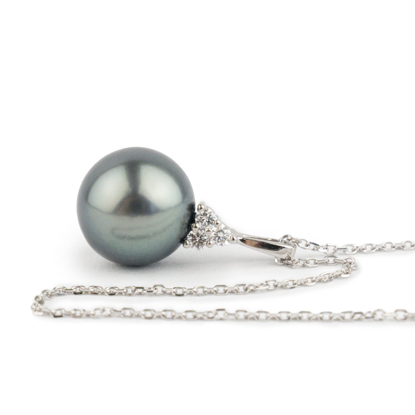 Blue Green Tahitian Pearl & Diamond Toru Necklace on 14K White Gold