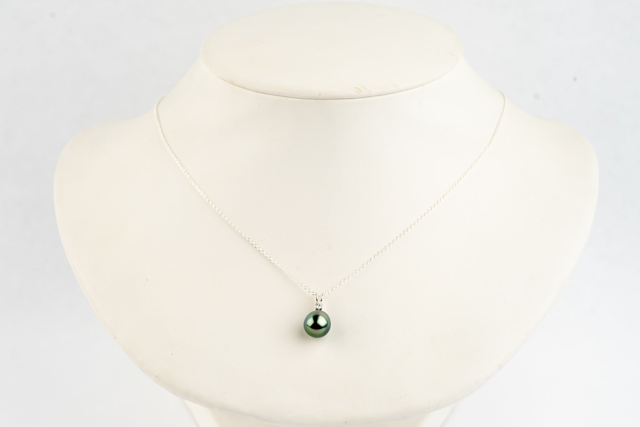 Tahitian Pearl & Diamond Pink Green Étoile Necklace on Sterling Silver