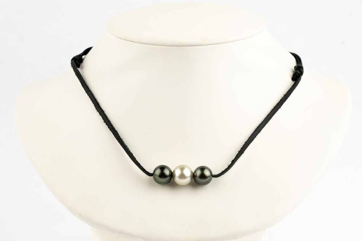 Moonlit Midnight 10.5-11mm Triple Eimeo Mana Necklace