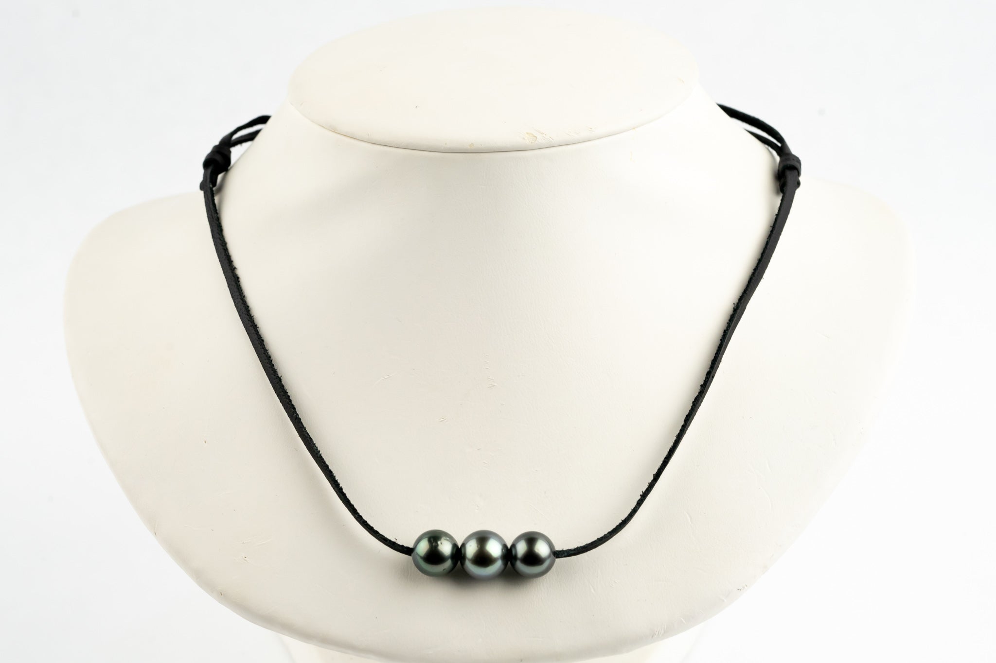 Blue Hues 10-10.8mm Triple Eimeo Mana Necklace