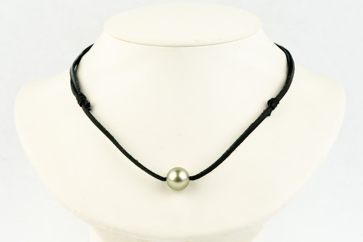 Light Golden Green 12.9mm Super Mana Necklace