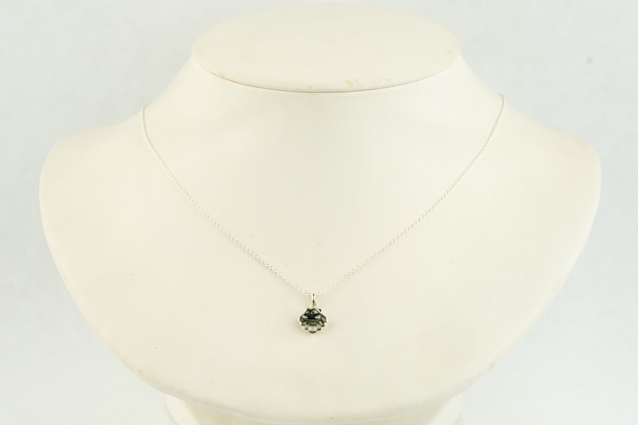 Tahitian Keshi Pearl Sterling Silver Seashell Necklace