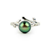 Spring Green Tahitian Pearl Vine Ring