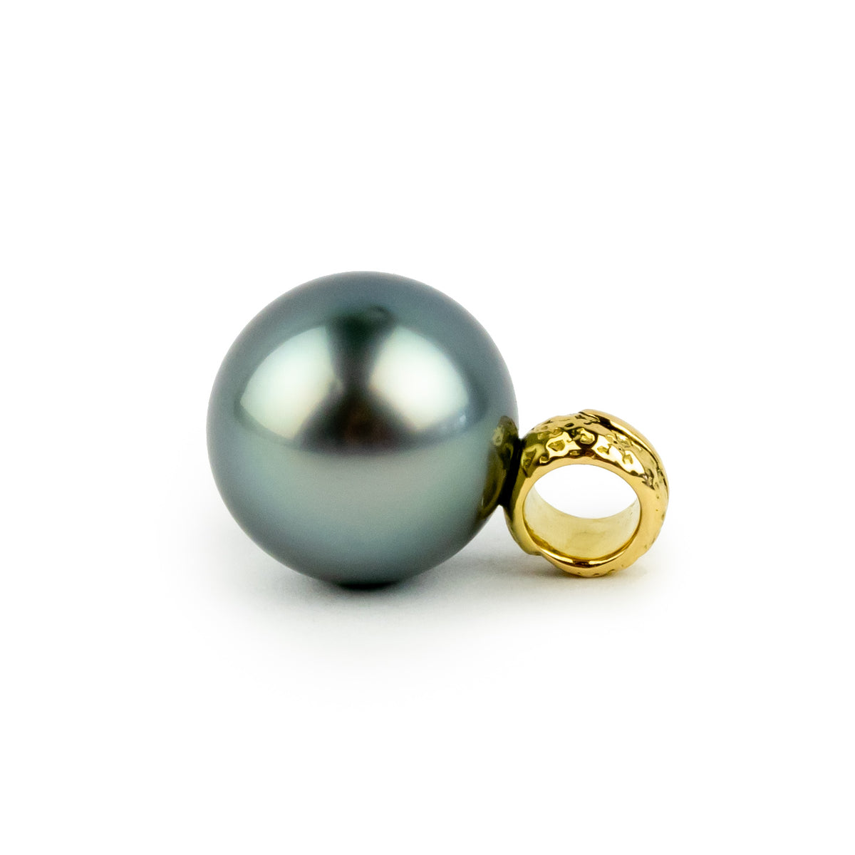 Sky Blue 11.6mm Tahitian Pearl Pendant on 18K Yellow Gold
