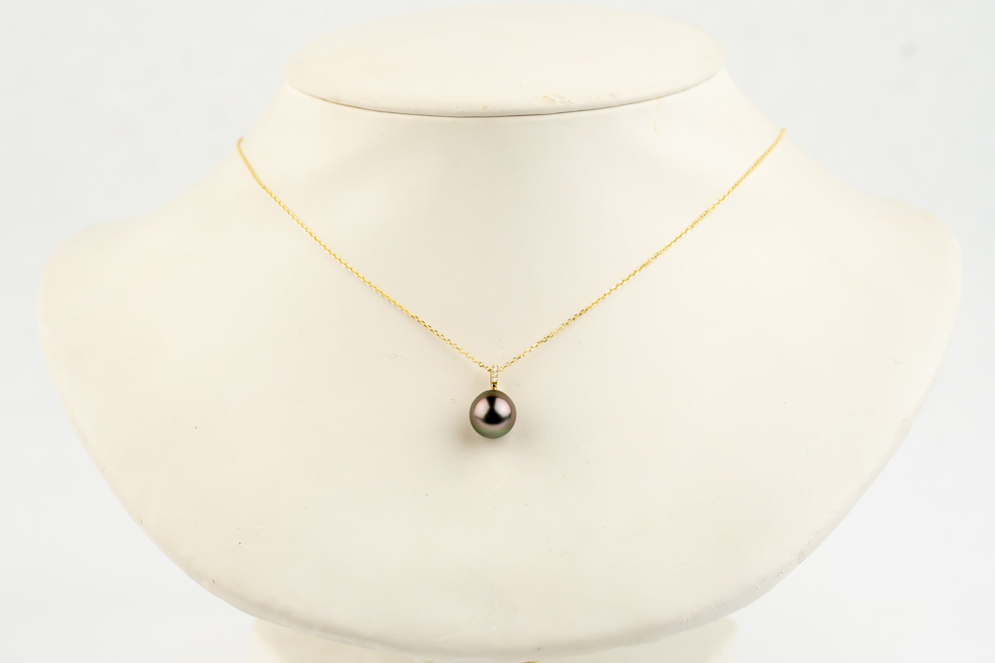 Plum Green Tahitian Pearl & Diamond Éclat Necklace on 14KYG