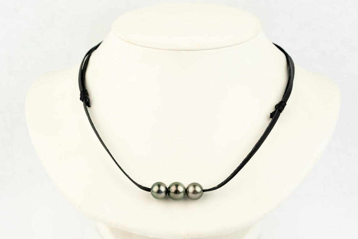 Dusky Pink Green 10-10.5mm Triple Eimeo Mana Necklace