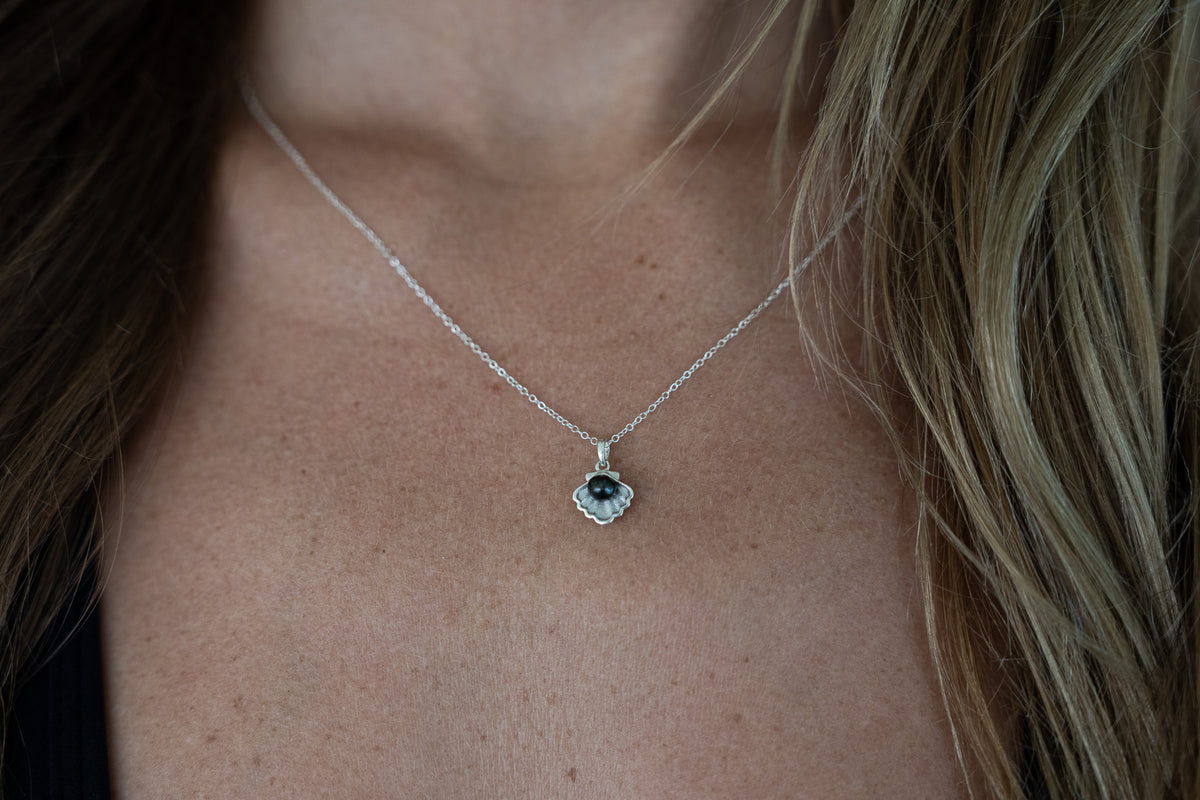 Tahitian Keshi Pearl Sterling Silver Seashell Necklace