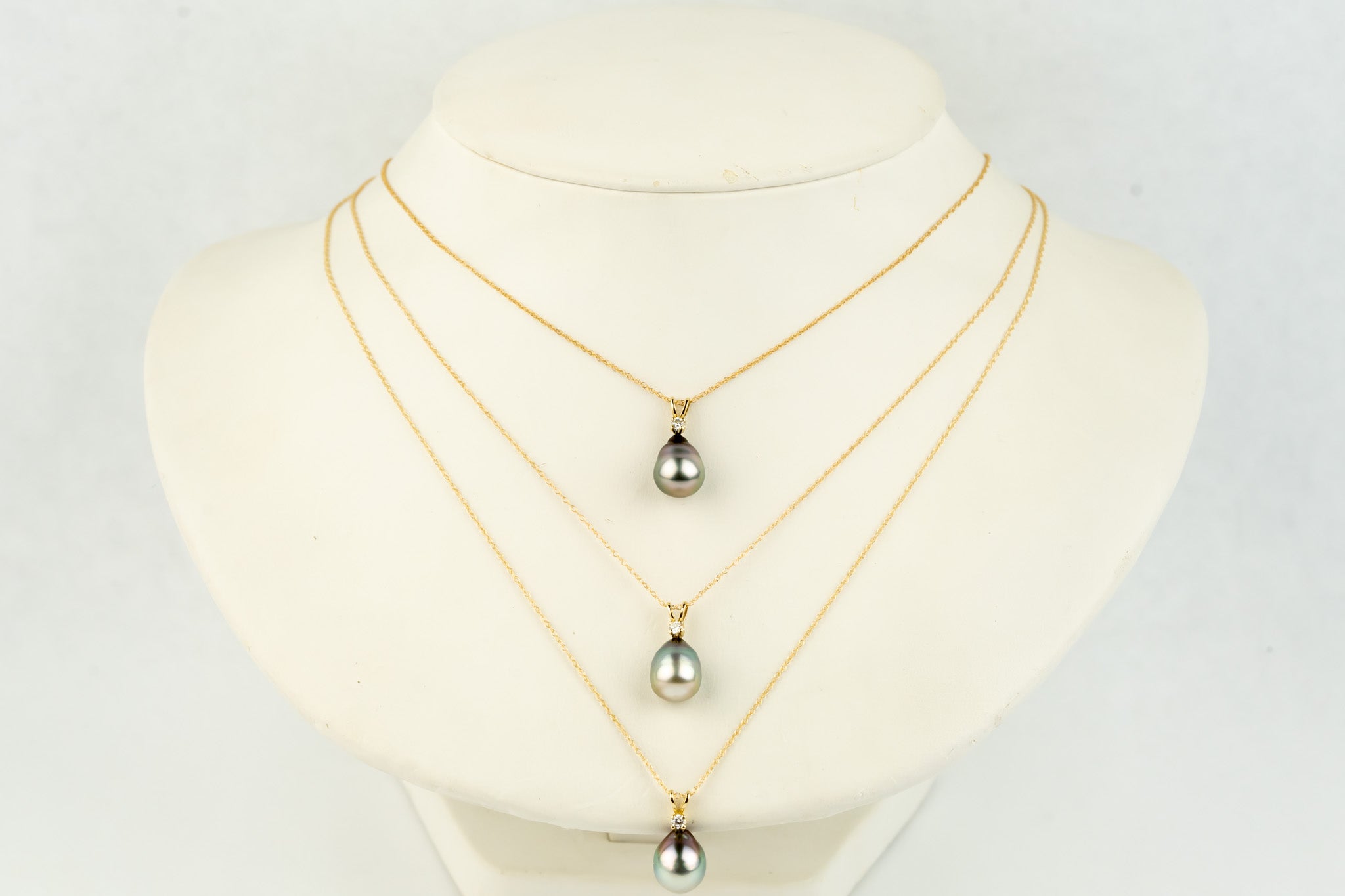 Tahitian Pearl & Diamond Soft Pastels Étoile Necklace on 10K Yellow Gold