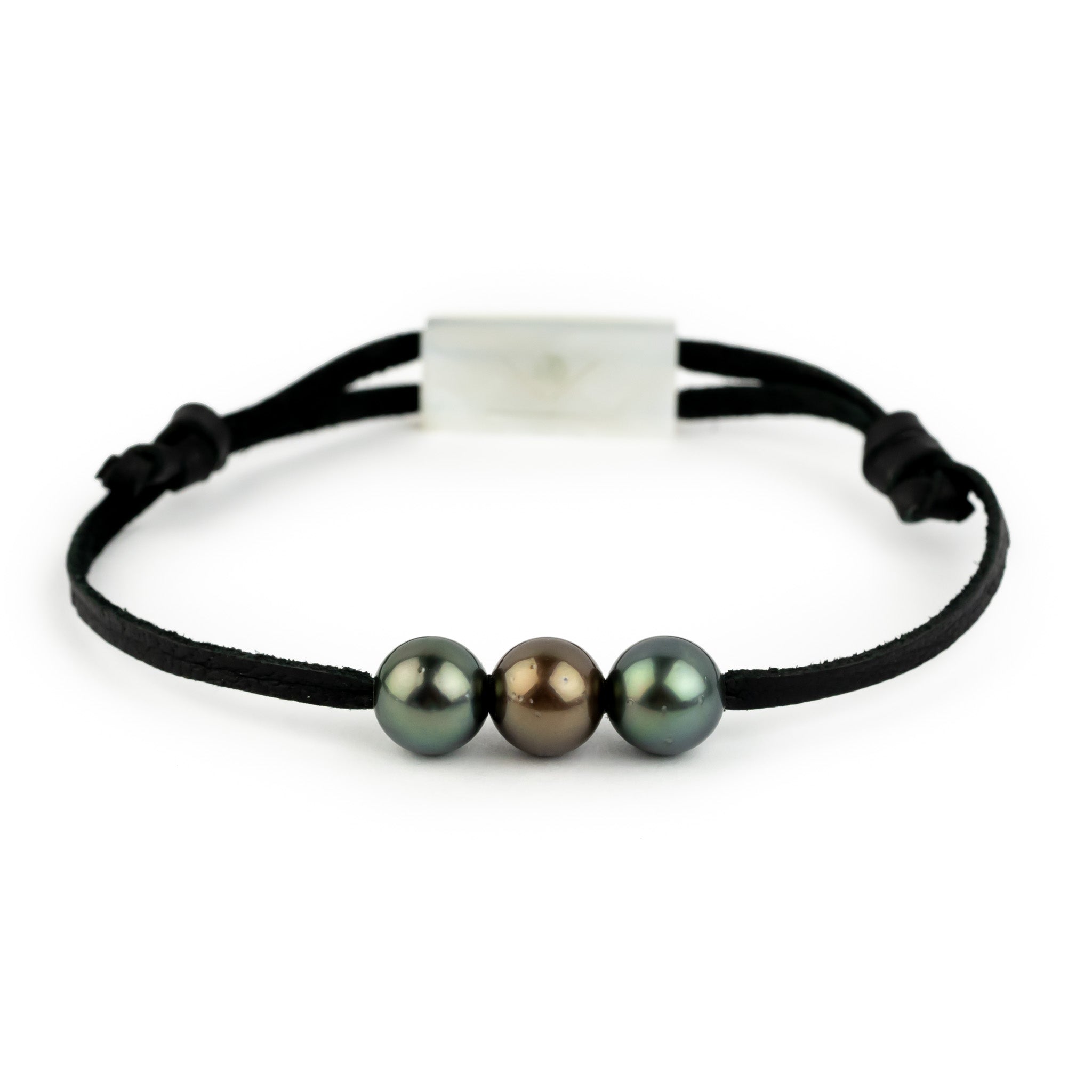 Triple 8.4-8.8mm Dusky Blue & Gold Mana Bracelet
