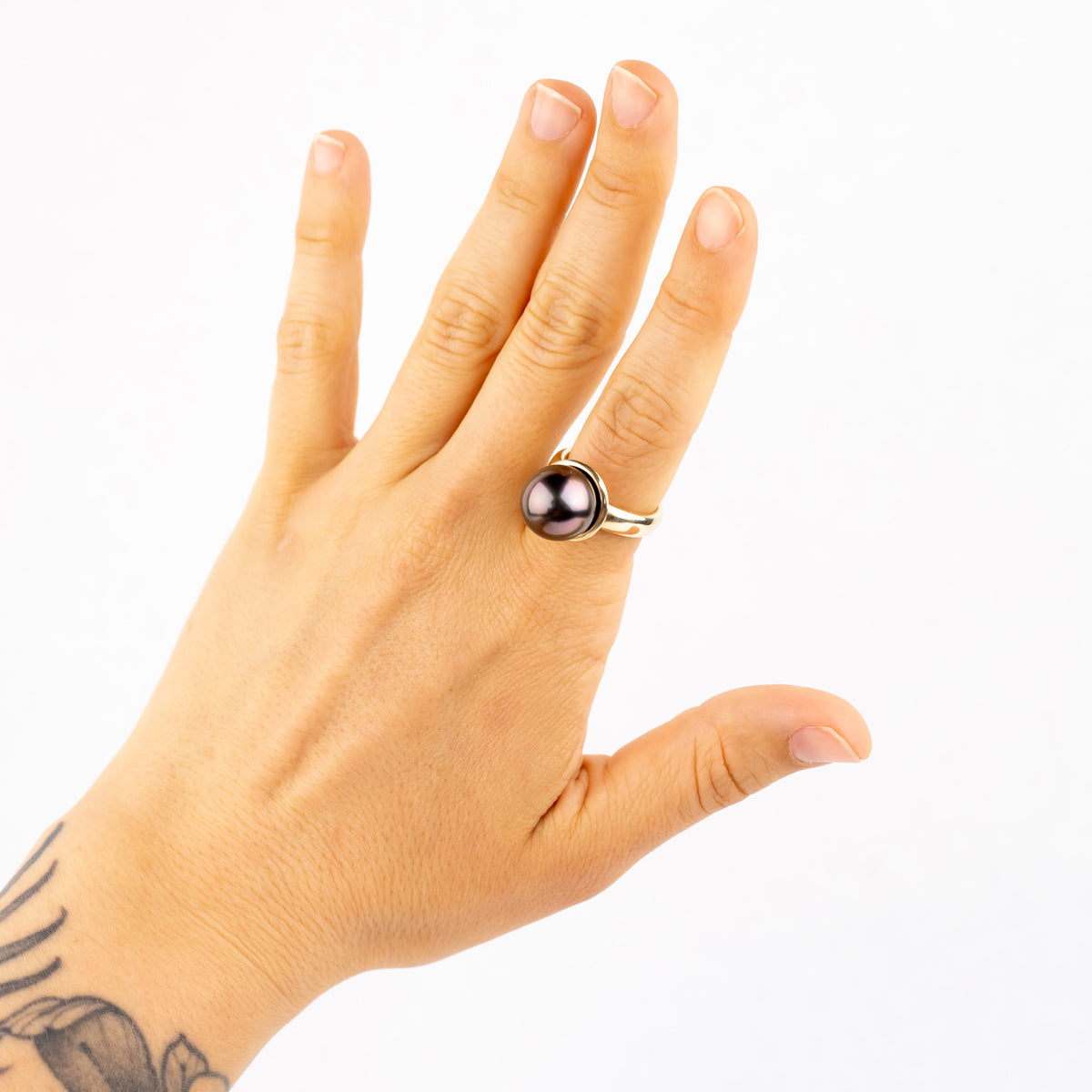 Plum Green 13mm Tahitian Pearl Rahi Ring