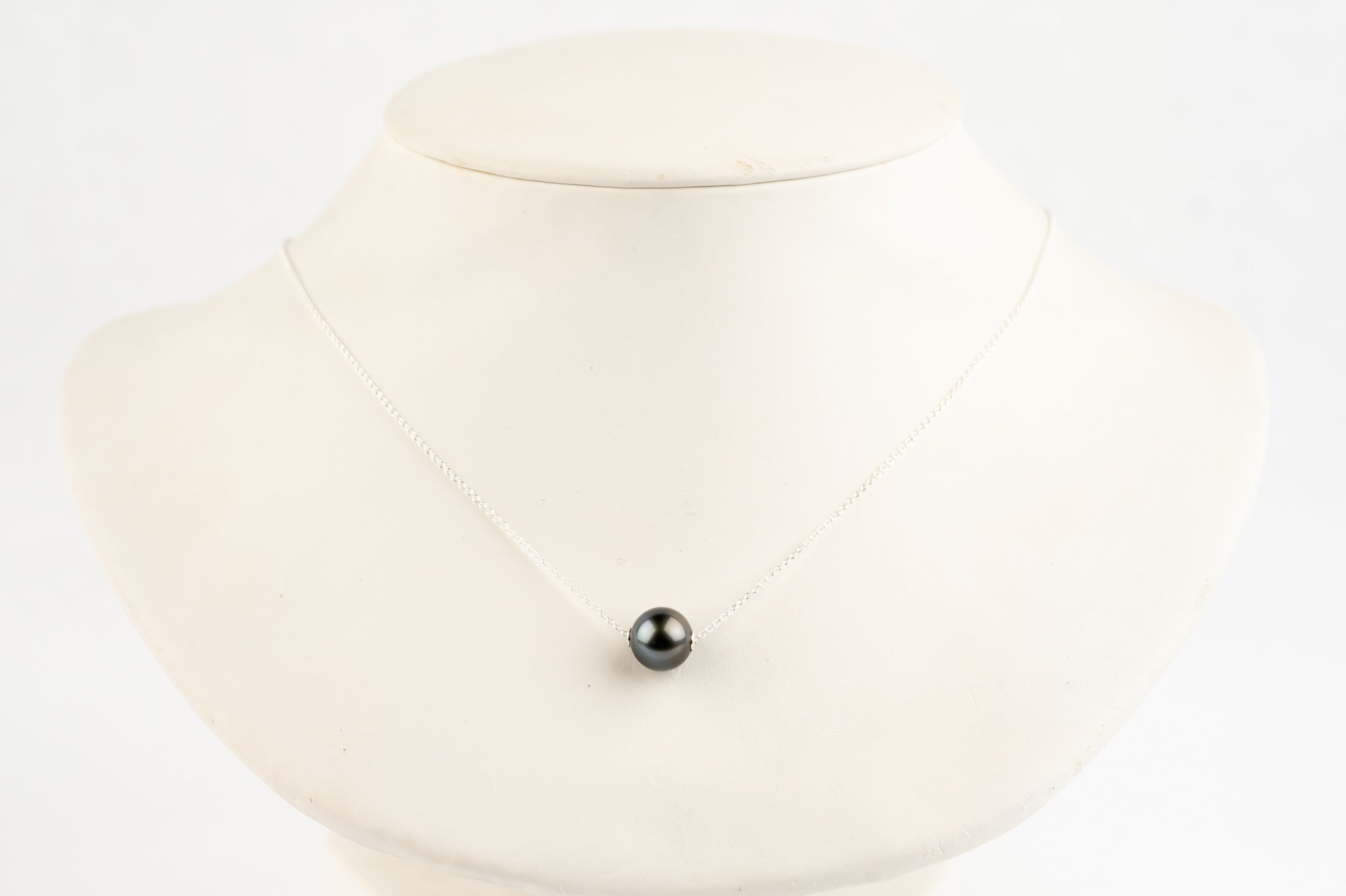 Deep Sea 9.4mm Tahitian Pearl Solitaire Necklace on Sterling Silver