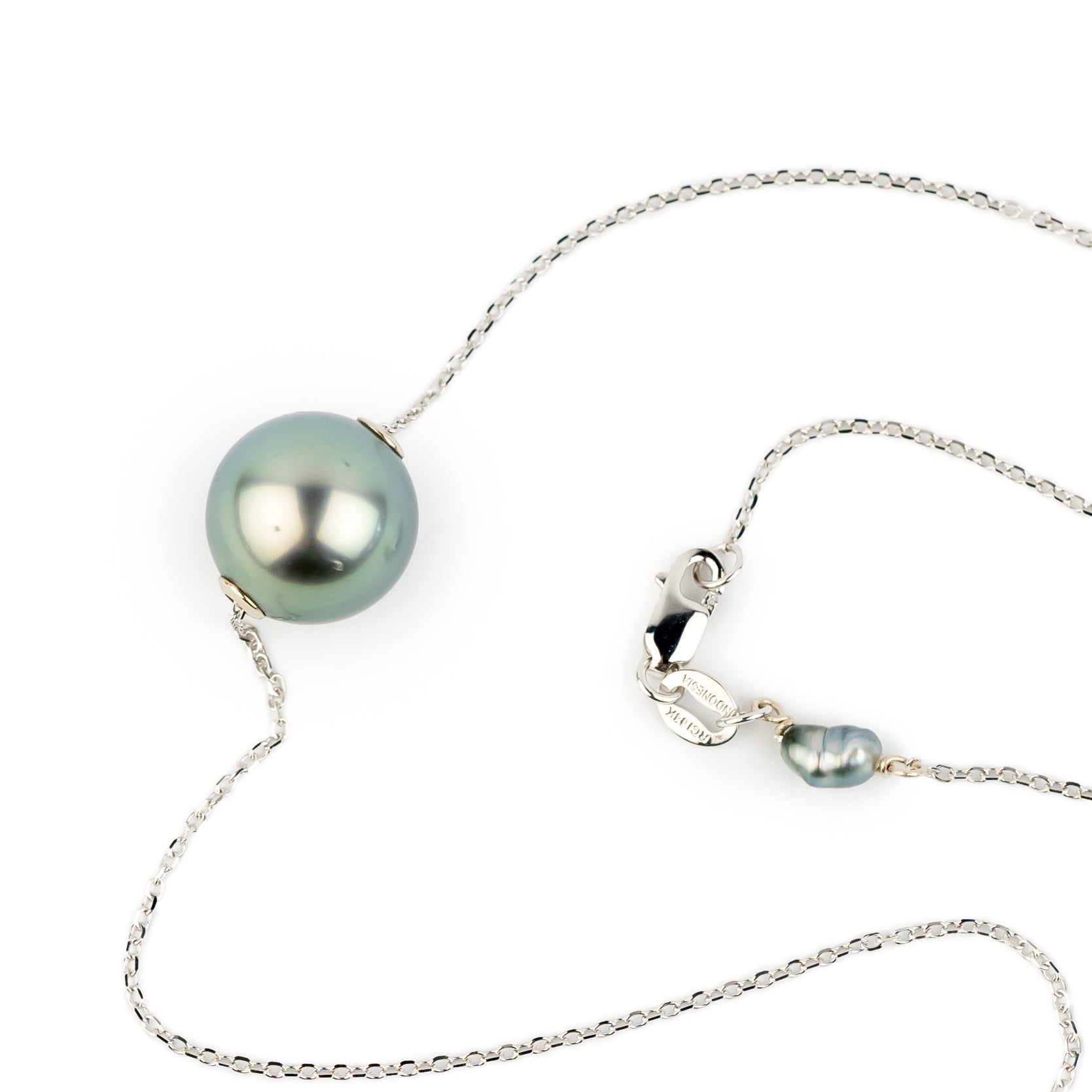 Blue-Pink 10.2mm Tahitian Pearl Solitaire Necklace on 14K White Gold
