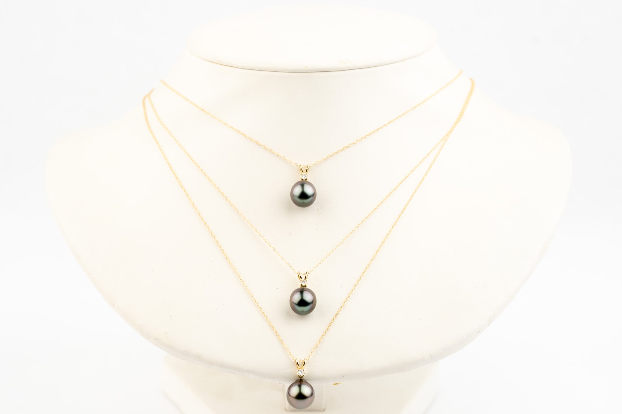 Tahitian Pearl & Diamond Lavender Blue Étoile Necklace on 10K Yellow Gold