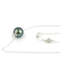 Dark Indigo 9.8mm Tahitian Pearl Solitaire Necklace on Sterling Silver