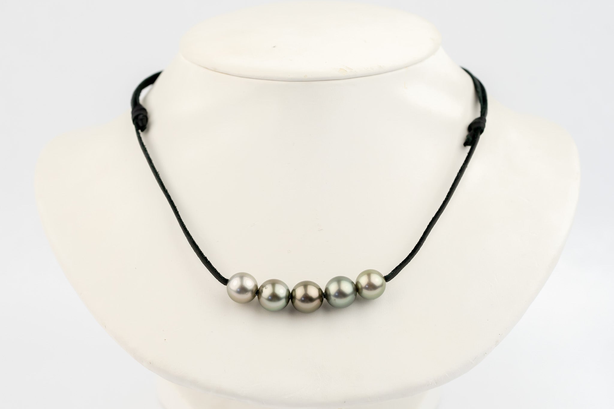 Golden Sands Quintuple 10.1-10.8mm Mana Pearl Necklace