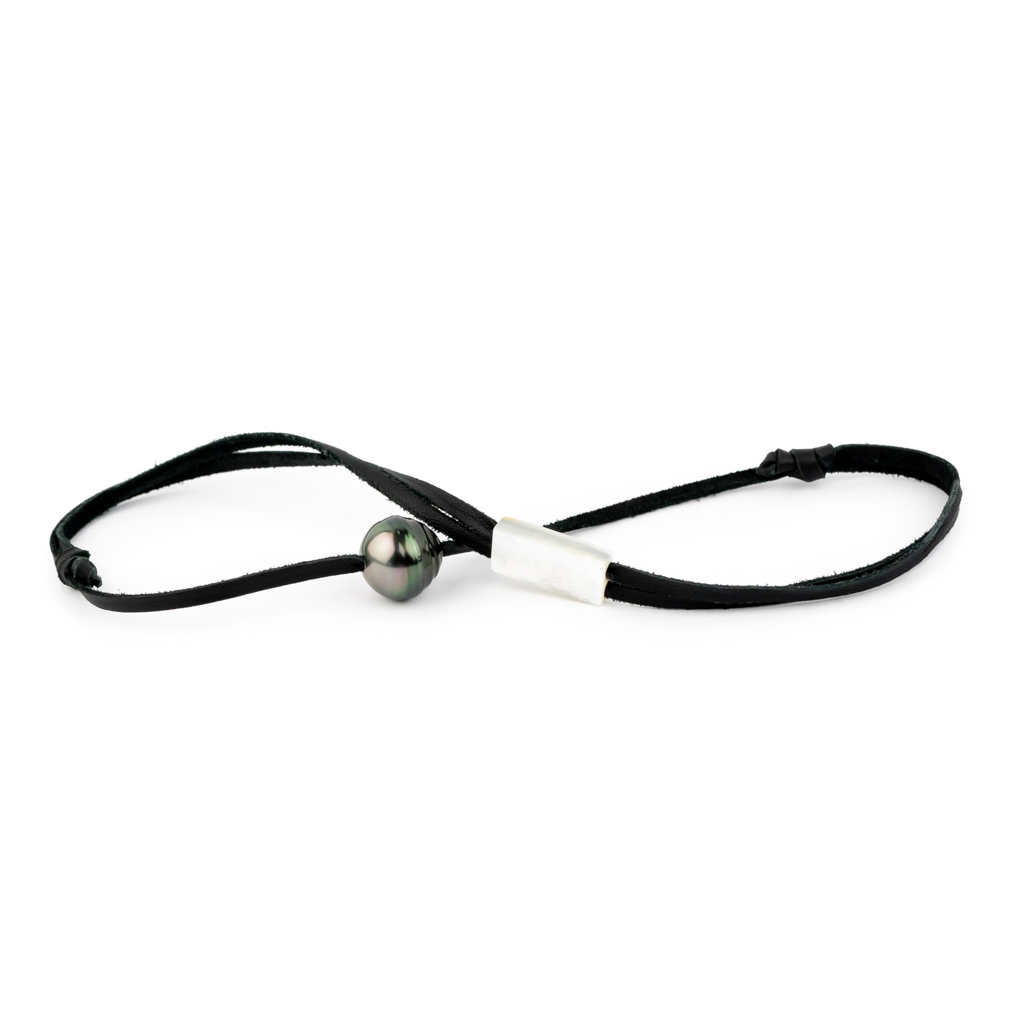 Midnight Swirl 14.1mm Circled Super Mana Necklace