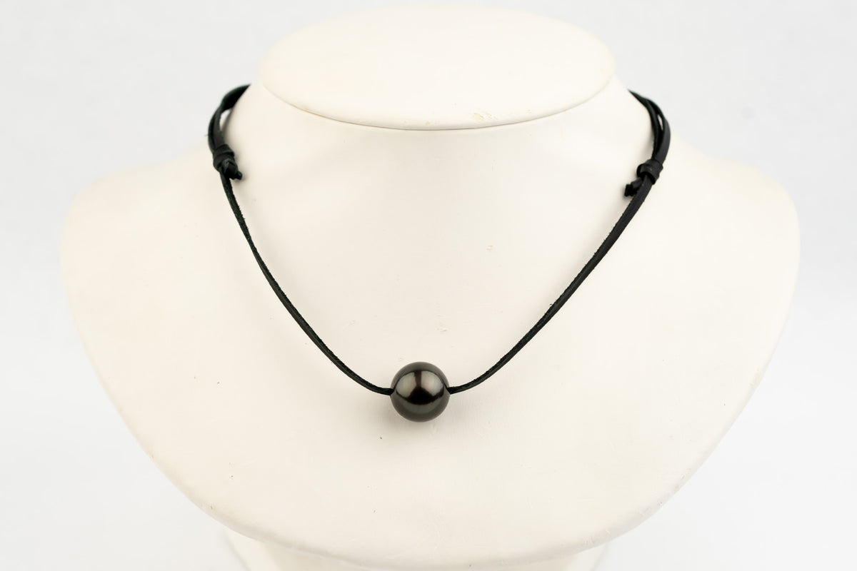 Dark Waves 14.9mm Super Mana Necklace