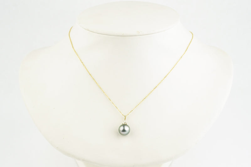 Light Pink-Green Tahitian Pearl & Diamond Toru Necklace on 14K Yellow Gold