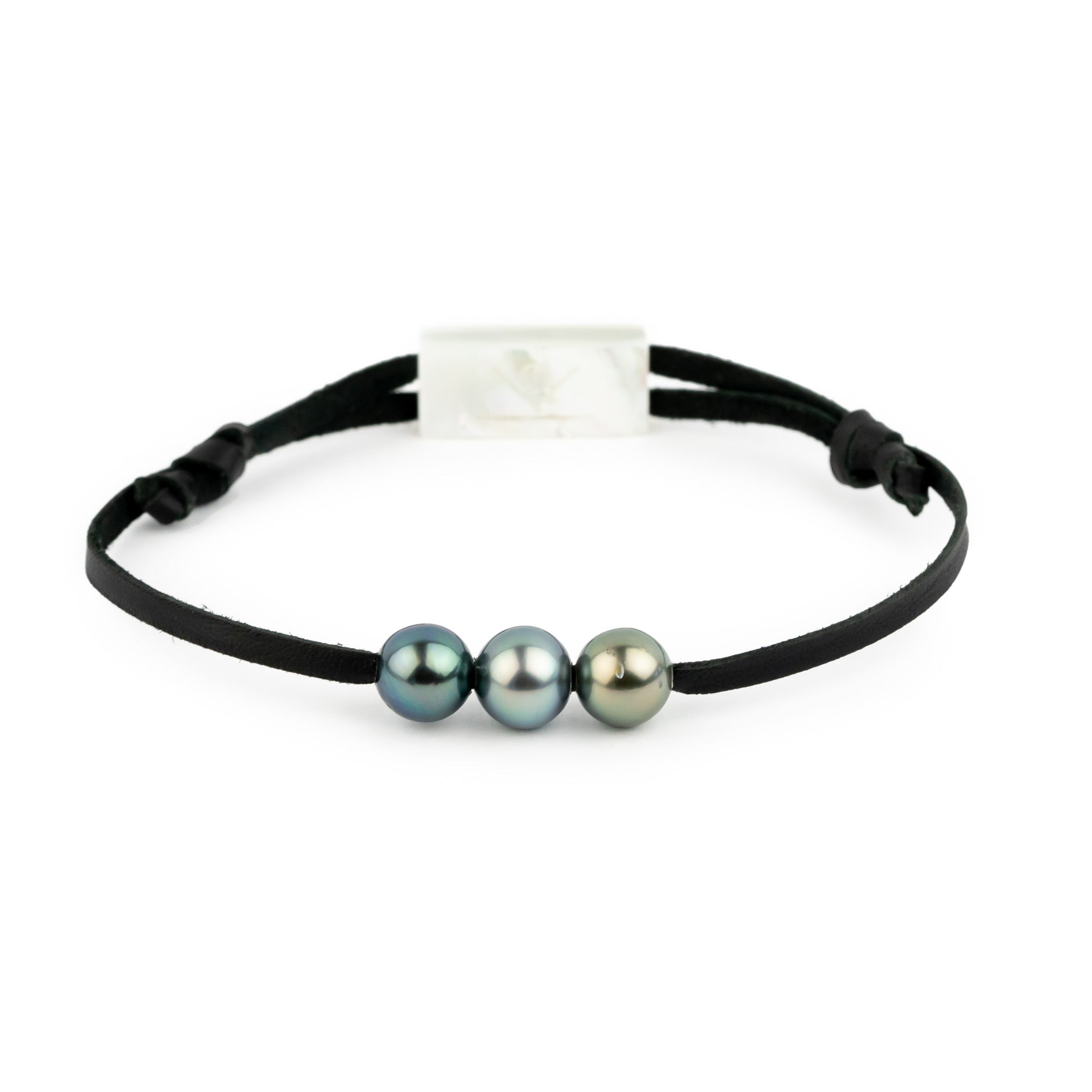 Triple 8-8.9mm Blue Green Ombré Mana Bracelet