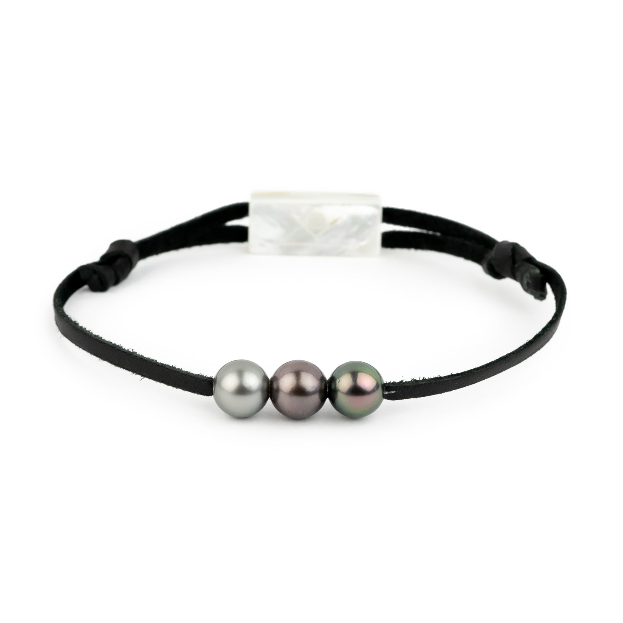 Triple 8.2-8.8mm Ravishing Reds Mana Bracelet