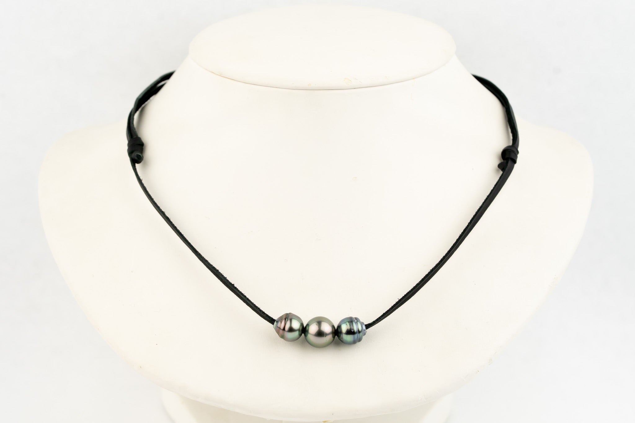 Glossy Greens 9.1-10.7mm Triple Eimeo Mana Necklace