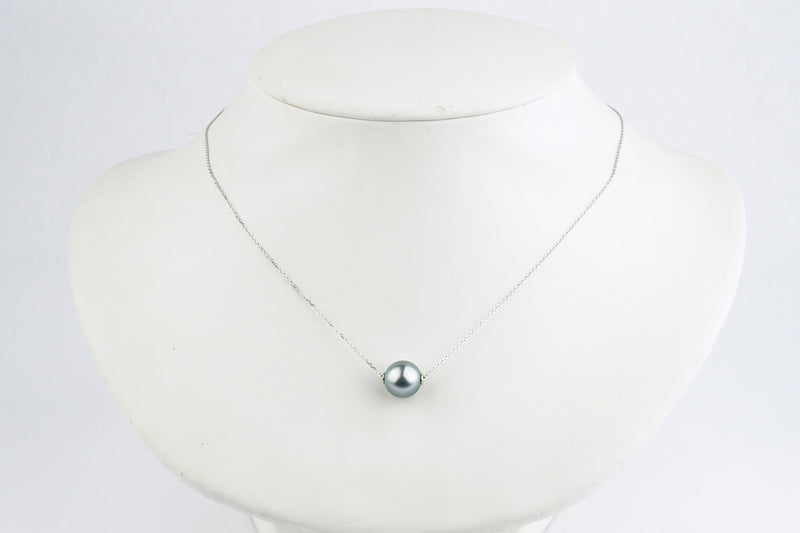 Silvery Blue 9.5mm Tahitian Pearl Solitaire Necklace on 14K White Gold