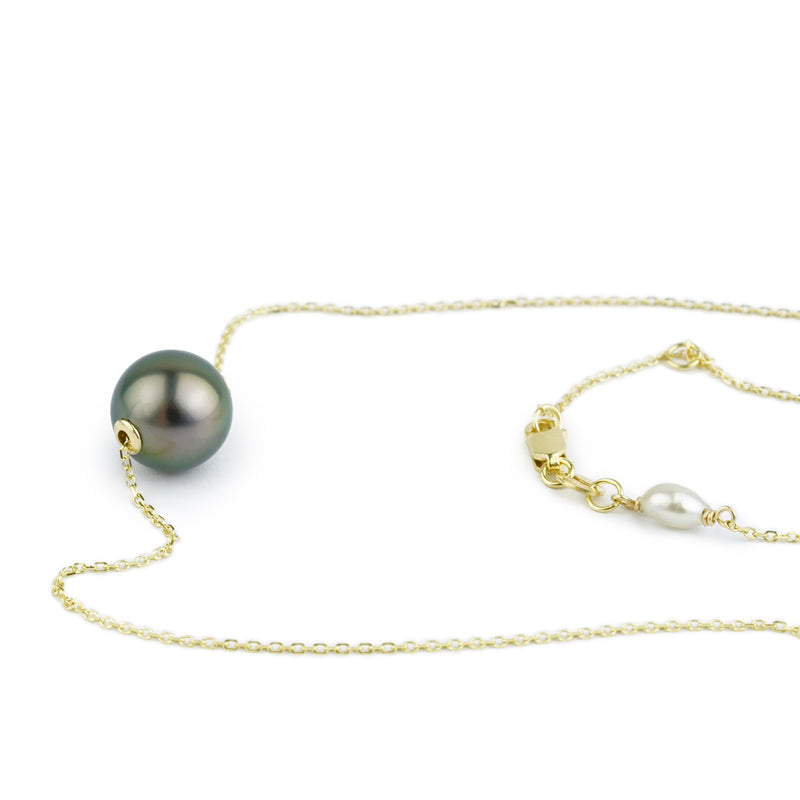 Aubergine Peacock 9.7mm Tahitian Pearl Solitaire Necklace on 14K Yellow Gold