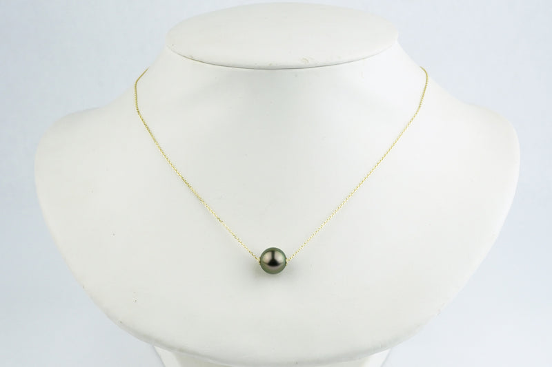 Aubergine Peacock 9.7mm Tahitian Pearl Solitaire Necklace on 14K Yellow Gold