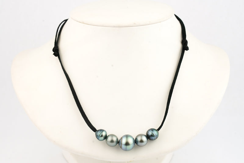 Quintuple 9.5-13.2mm Mana Pearl Necklace