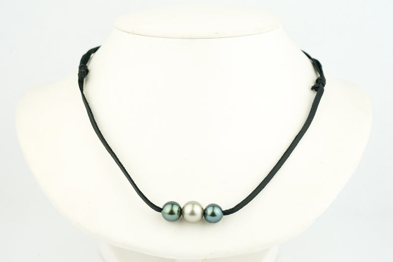 Triple 9-10.5mm Light Center Eimeo Mana Necklace