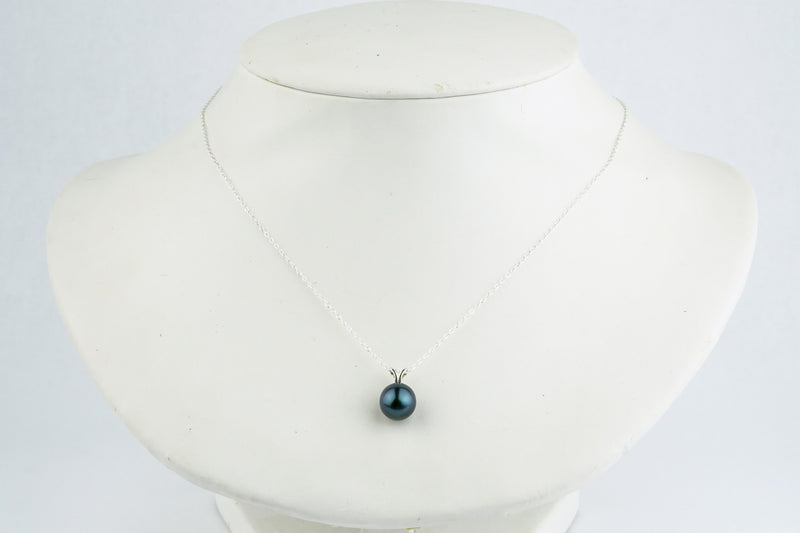 Deep Indigo 9.5mm Tahitian Pearl I'a Necklace on Sterling Silver