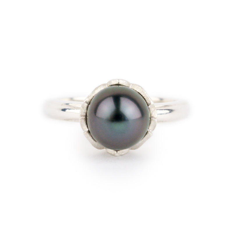 Plum Peacock Rose Bud Tahitian Pearl Ring