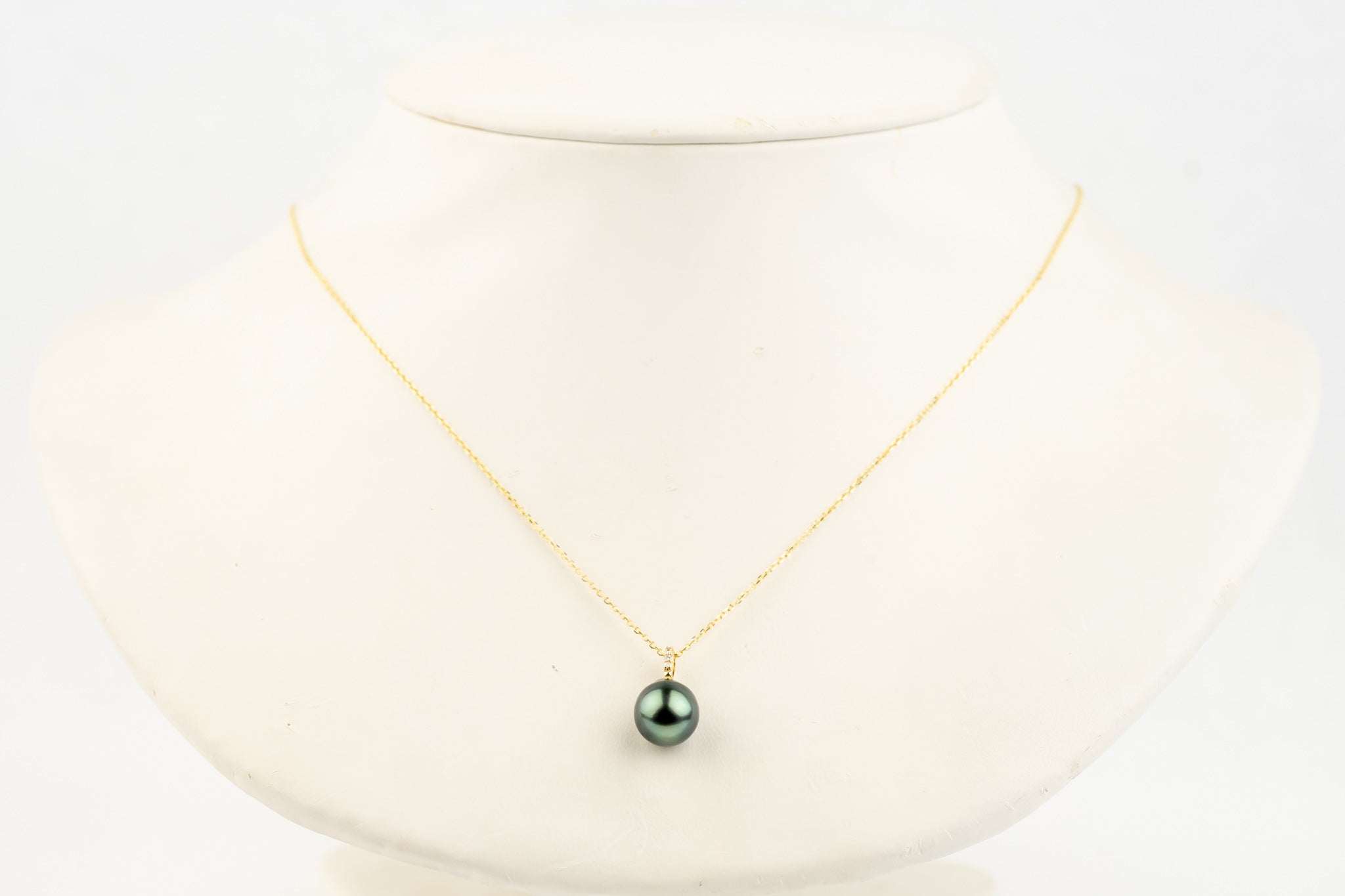 Deep Waves Tahitian Pearl & Diamond Éclat Necklace on 14KYG