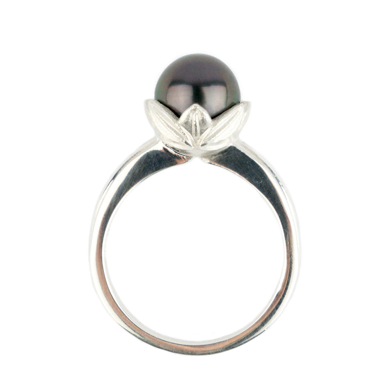 Plum Peacock Rose Bud Tahitian Pearl Ring