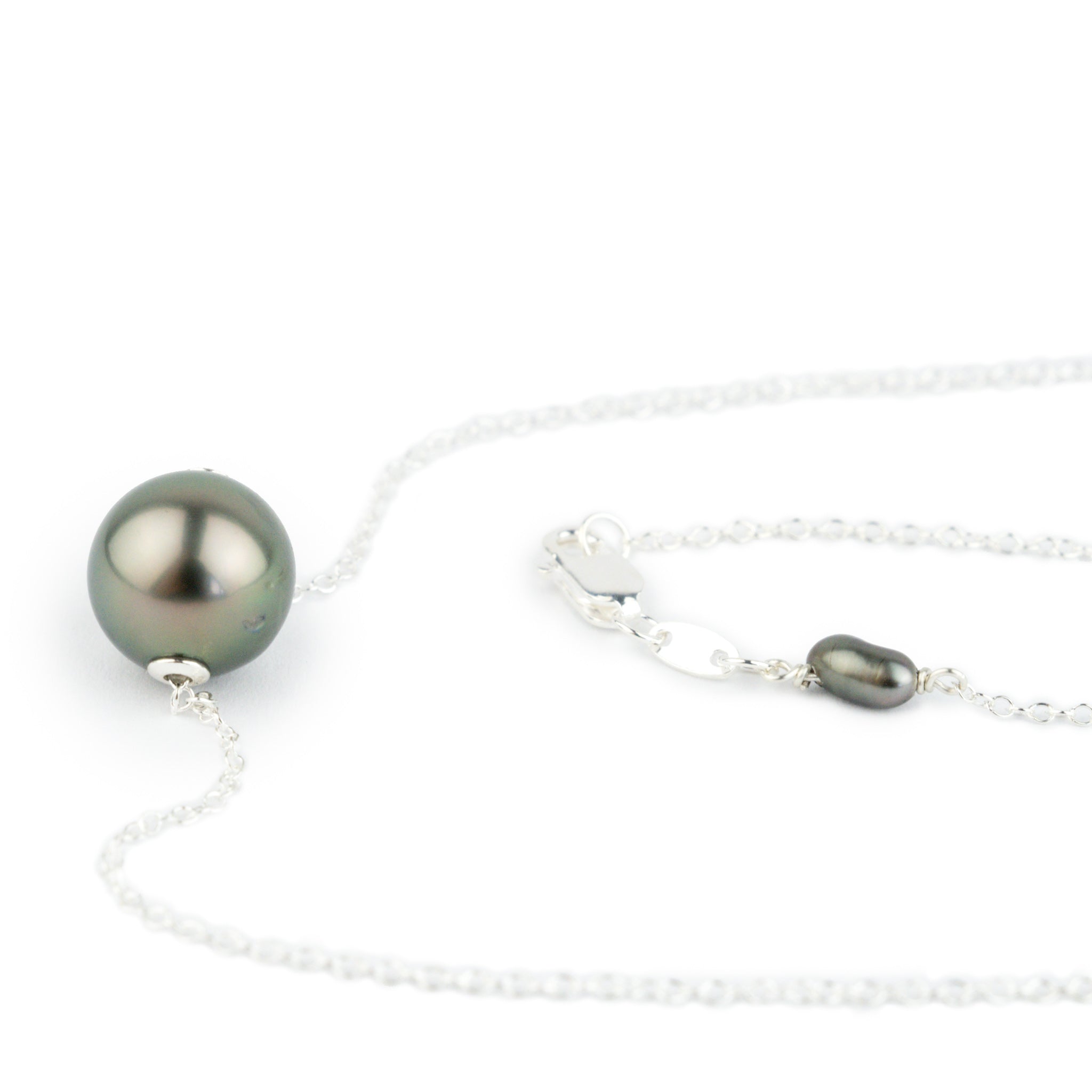 Sterling Silver Green Pearl Necklace Sterling Silver Green Pearl Necklace