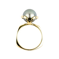 Light Peacock Green Tahitian Pearl Petal Ring