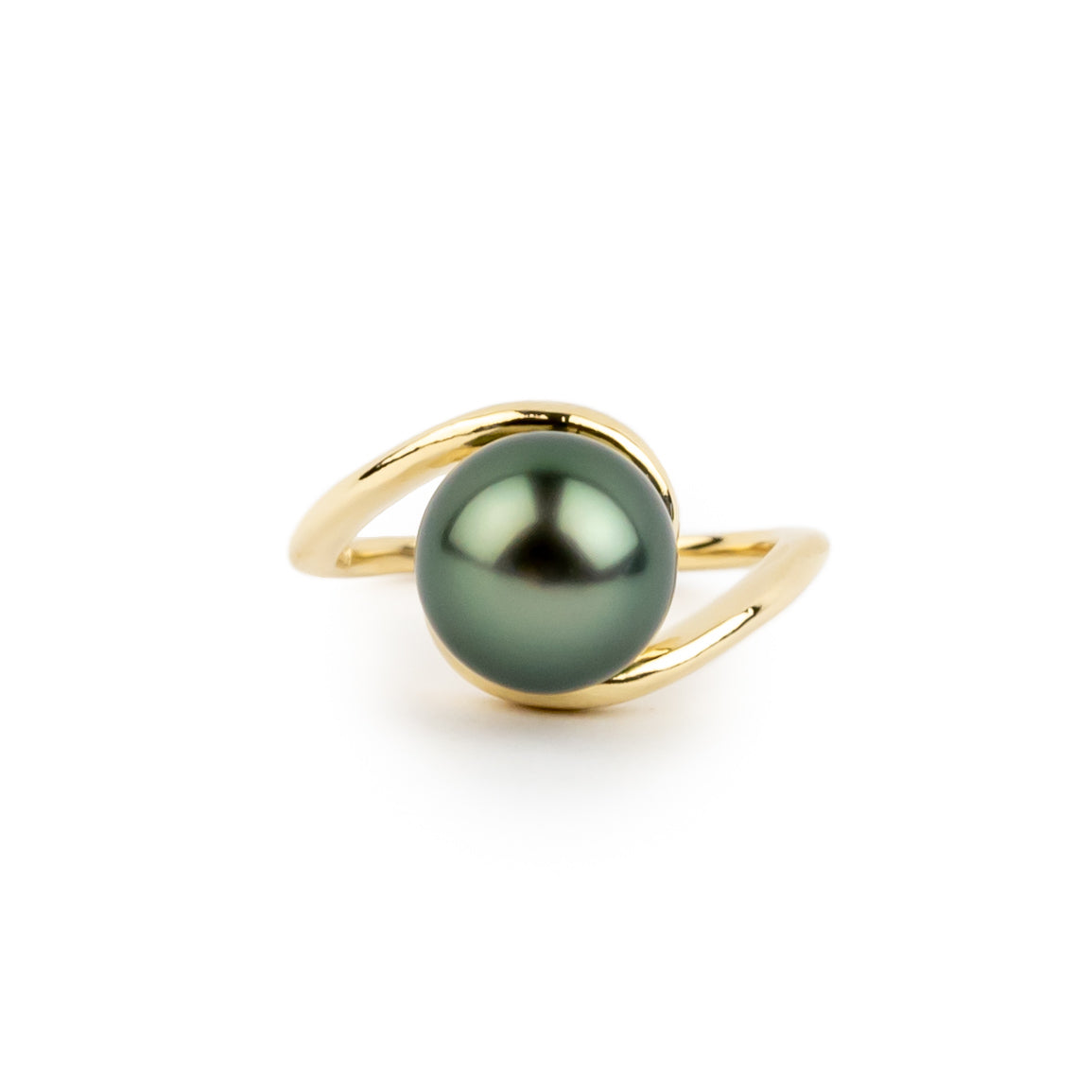 Color Shifting 10mm Tahitian Pearl Embrace Ring on 14k Yellow Gold