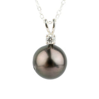 Tahitian Pearl & Diamond Aubergine Green Étoile Necklace on Sterling Silver