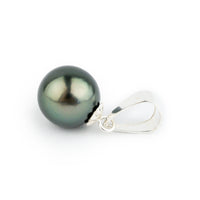 Peacock Green Tahitian Pearl Pendant on Sterling Silver