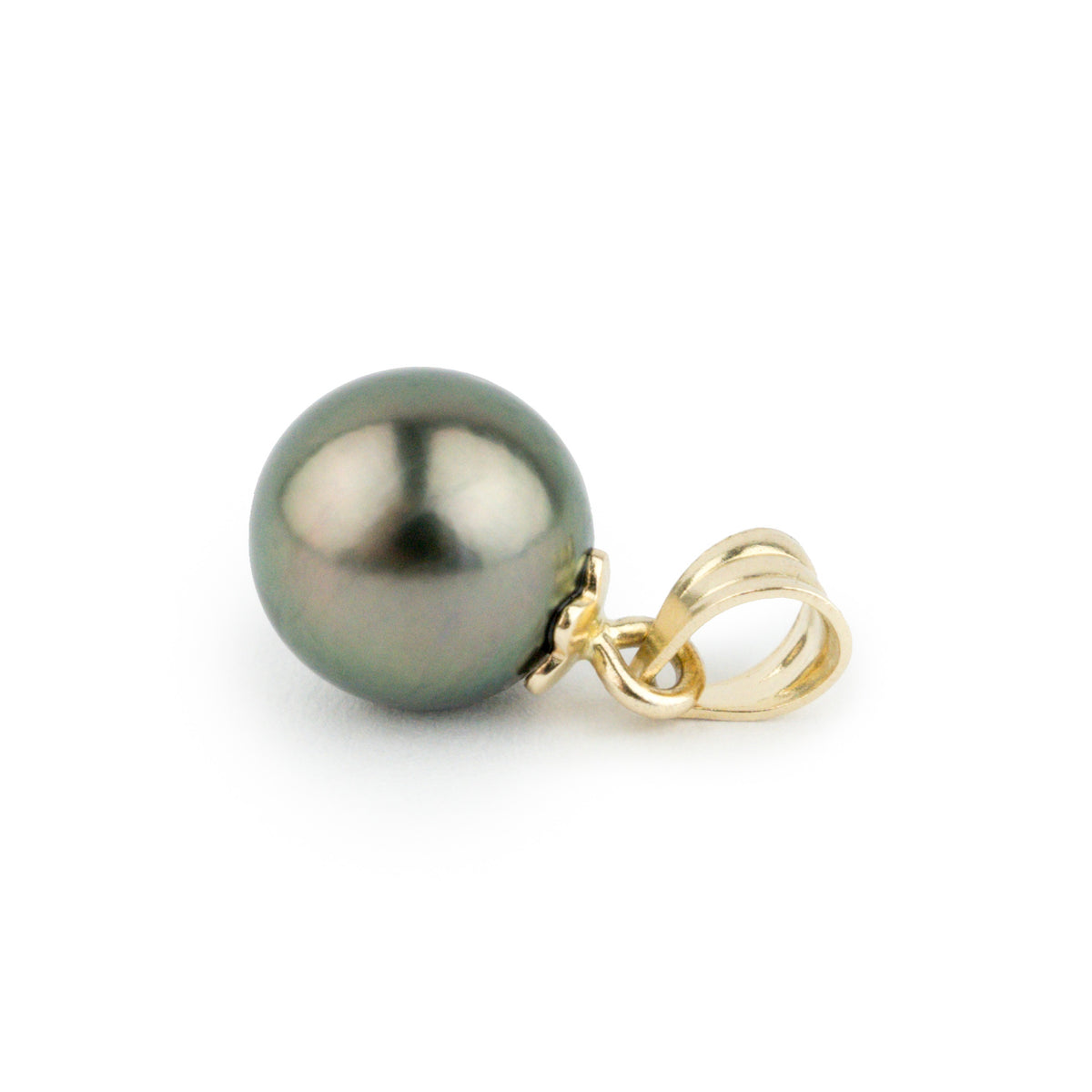 Petite Peacock Green 8.7mm Tahitian Pearl Pendant