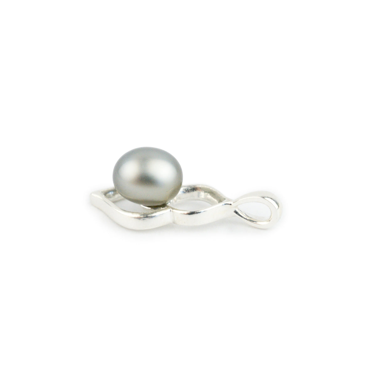 Silvery Keshi Pearl Lotus Pendant on Sterling Silver
