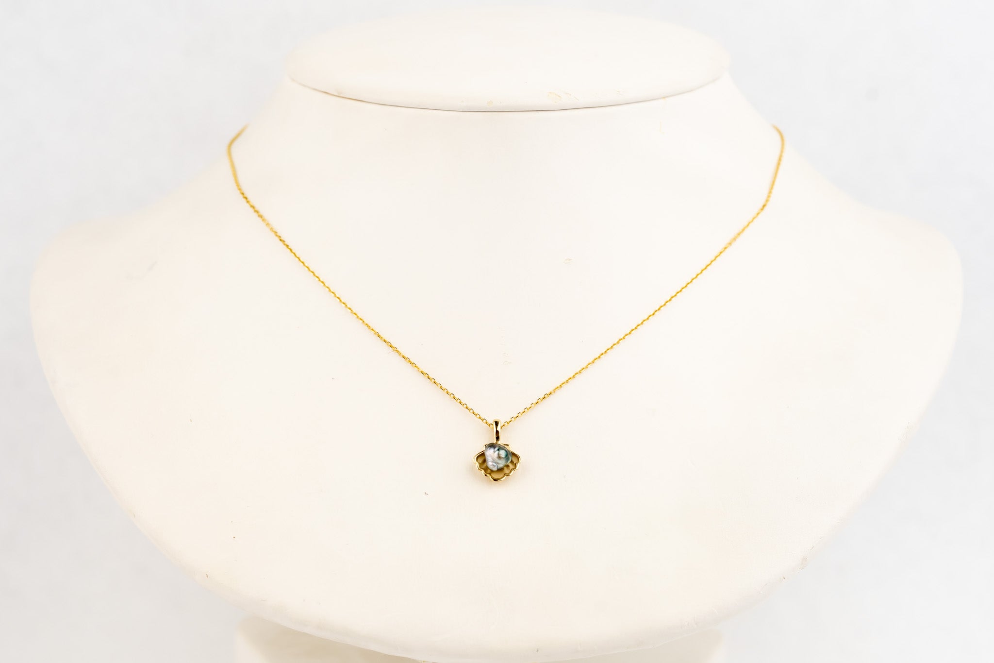 Tahitian Keshi Pearl 14K Yellow Gold Seashell Necklace