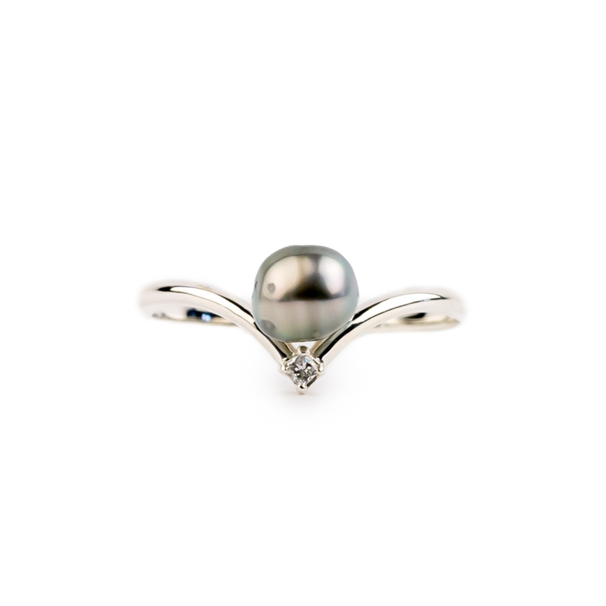Tahitian Keshi Pearl & Diamond Sunrise Ring on Sterling Silver